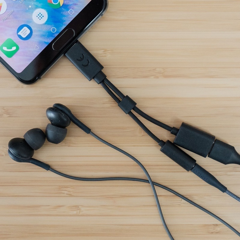 Google Assistant mở rộng phạm vi hỗ trợ đối với tai nghe có dây