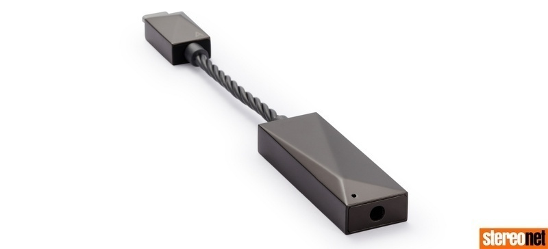 Astell & Kern trình làng AK USB-C Dual DAC Cable 