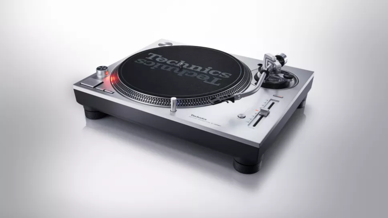 Mâm đĩa DJ Technics SL-1200 chuẩn bị xuất hiện phiên bản MK7 vào tháng 5