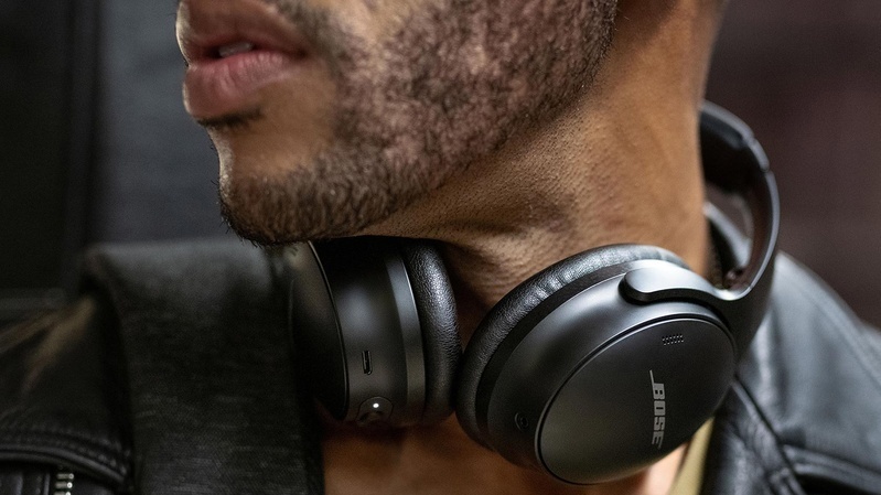 Bose chính thức ra mắt tai nghe QuietComfort 45: Chống ồn hiệu quả hơn, pin 24 tiếng