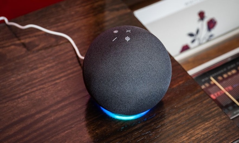 Alexa nay đã có thể phát nhạc theo người dùng ở mọi nơi trong căn hộ với bản cập nhật mới