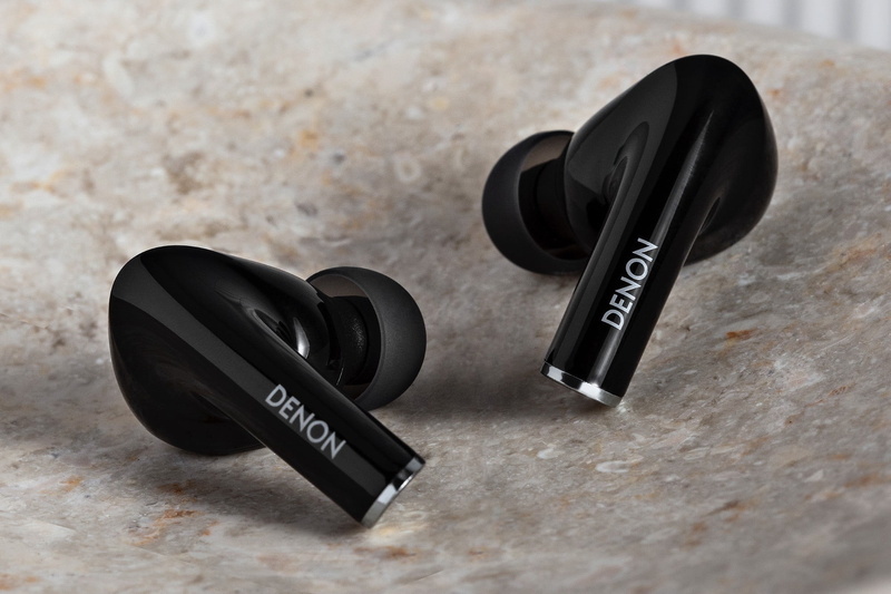 Denon chính thức bước vào thị trường tai nghe true-wireless với bộ đôi sản phẩm mới