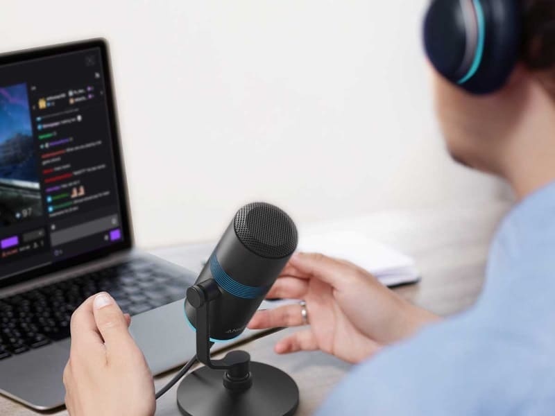 Anker tham gia thị trường sản xuất podcast với chiếc USB condenser microphone đầu tay PowerCast M300