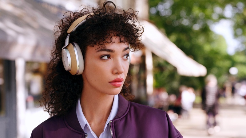 Bowers & Wilkins tiếp tục làm nóng thị trường với tai nghe không dây chống ồn đầu bảng Px8