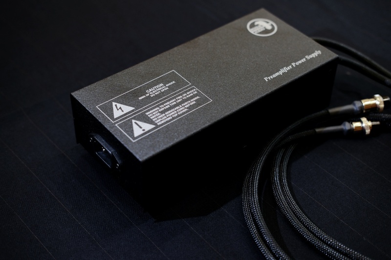 Phono Preamp đèn Rogue Audio Ares II Magnum: Tối ưu chất lượng tín hiệu từ kim MC và MM
