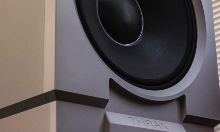 Thrax Audio Basus: Hệ thống subwoofer công suất lớn cho hệ thống hi-end