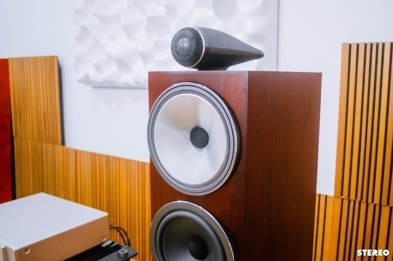 B&W 703 S3 - Marantz CD 60 - Marantz Model 40N: Phối ghép nghe hay, bày đẹp, hỗ trợ nhạc số và CD