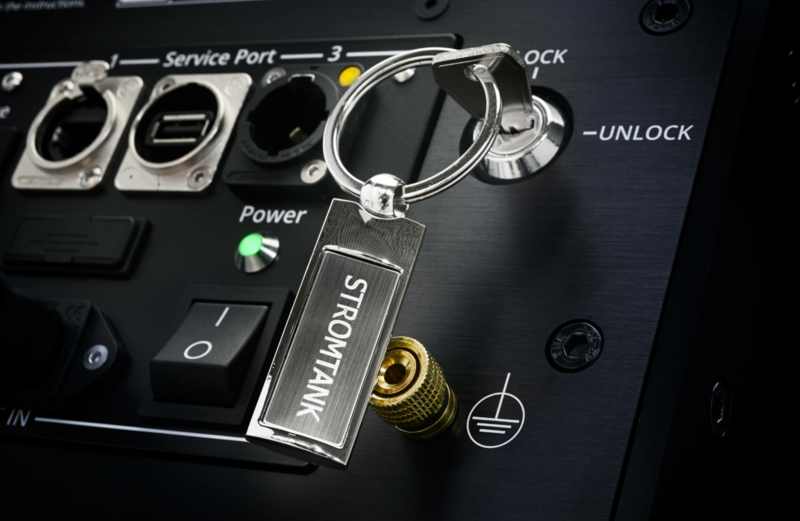 Stromtank chính thức tung bản nâng cấp cho bộ cấp nguồn dùng pin S2500 Quantum