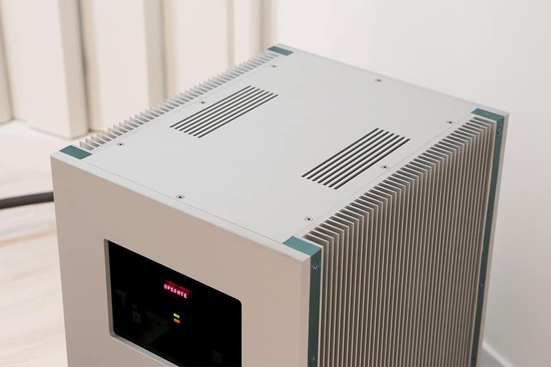 Goldmund Telos 3300 Nextgen: Bộ khuếch đại âm thanh mono đỉnh cao từ Thụy Sĩ