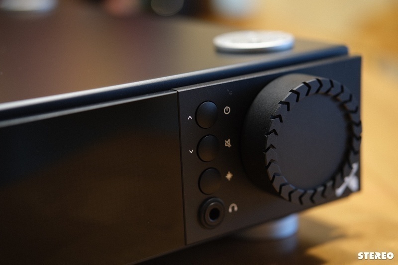 Axxess Forté 1: Streaming amplifier cao cấp cho dàn âm thanh tối giản