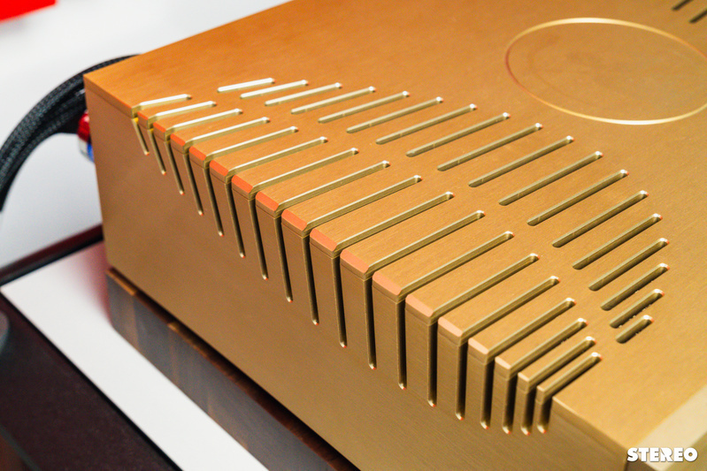 Ampli tích hợp all-in-one Gold Note IS-1000 MKII: Giải pháp lý tưởng cho hệ thống nghe nhạc tối giản