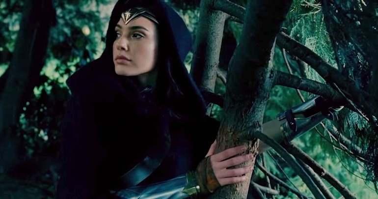 Gal Gadot cực chất trong trailer mới của Wonder Woman